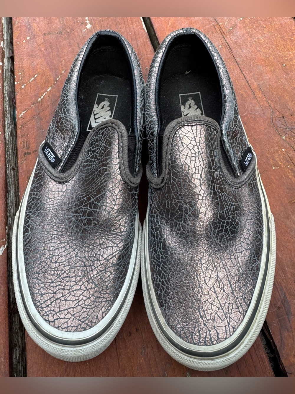 Vans Silver Pewter Cracked Metallic Slip-On Sneakers 13.5 kids